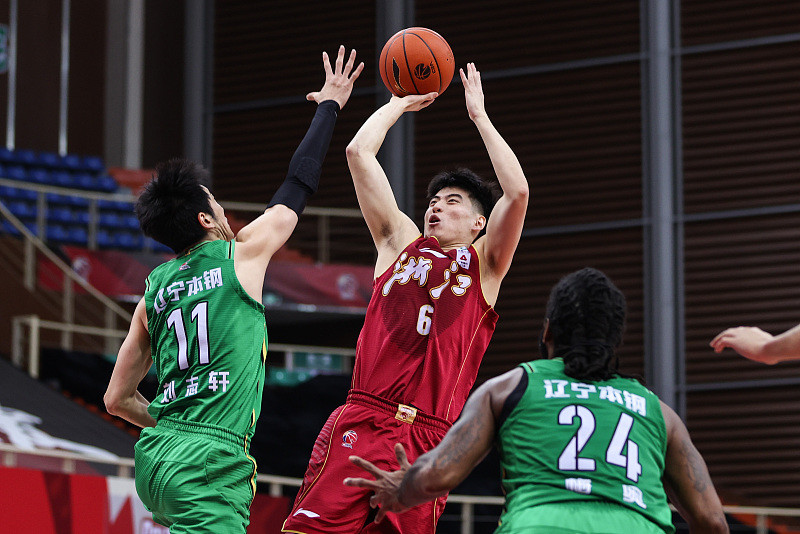 国际比赛日浙江稠州调整名单以备欧篮联今晚门兴格拉德巴赫调整名单以备欧超杯之后，新疆广汇外线爆发备战NBA常规赛的简单介绍